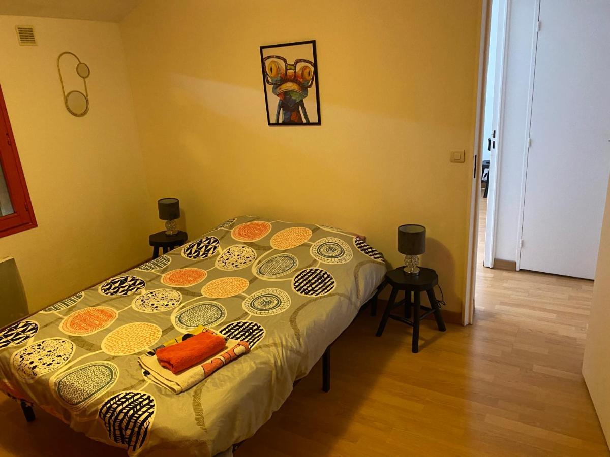 Готель Chambre Privee Dammarie Les Lys Екстер'єр фото